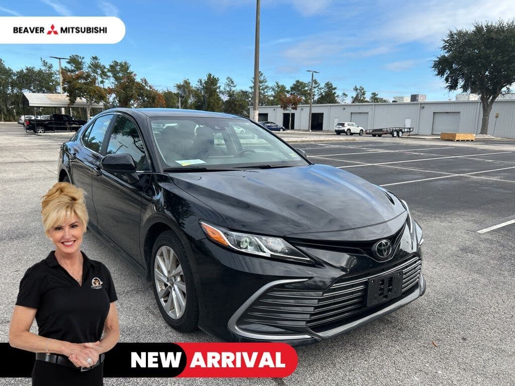 2024 Toyota Camry LE FWD