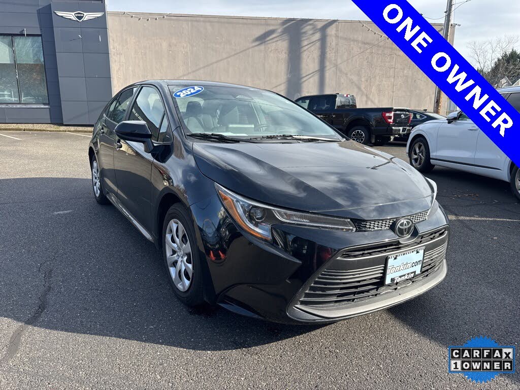 2024 Toyota Corolla LE FWD