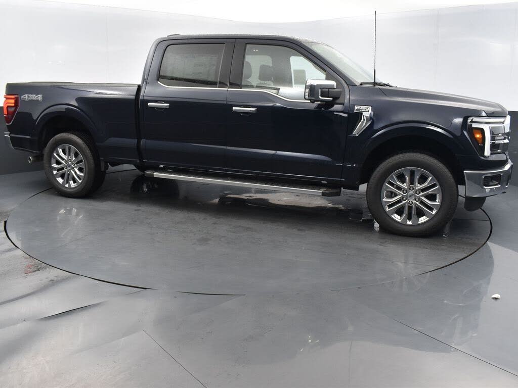 2025 Ford F-150 Lariat SuperCrew 4WD