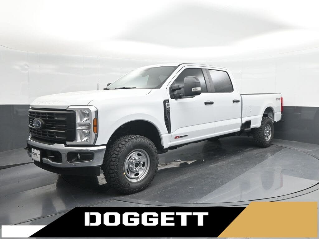 2025 Ford F-250 Super Duty XL Crew Cab 4WD