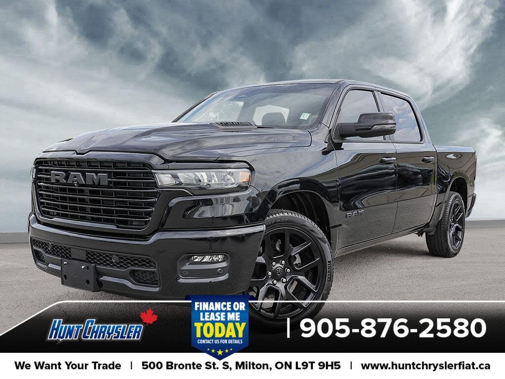 RAM 1500 Sport Crew Cab 4WD 2025