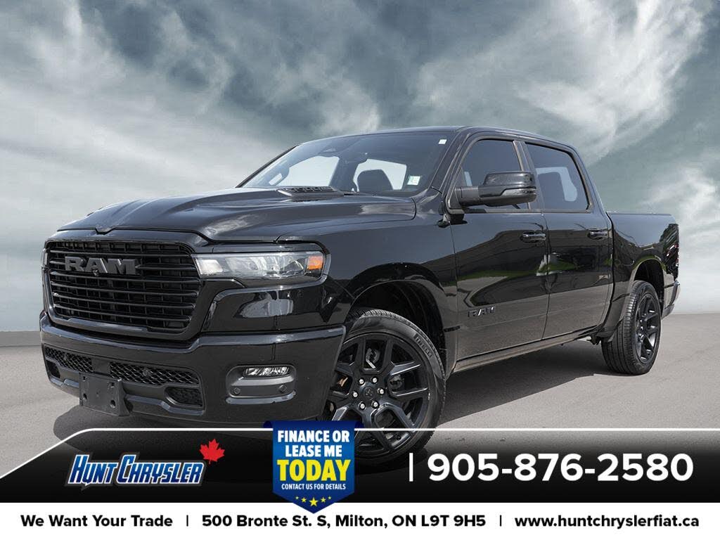RAM 1500 Sport Crew Cab 4WD 2025