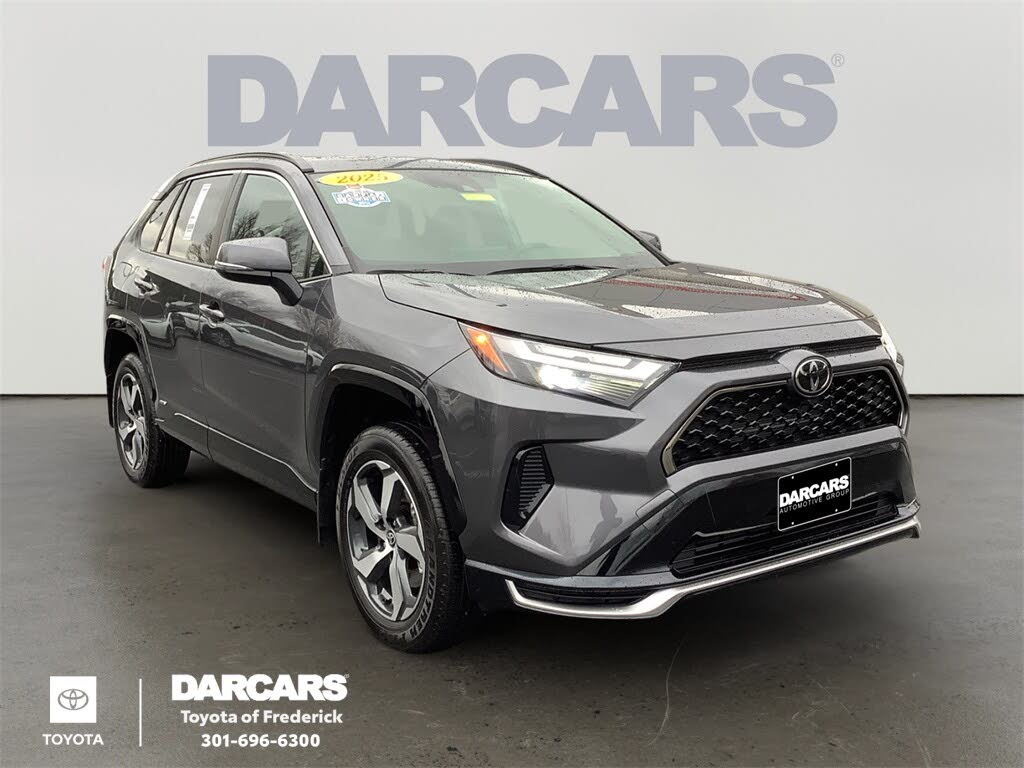 2025 Toyota RAV4 Plug-in Hybrid SE AWD