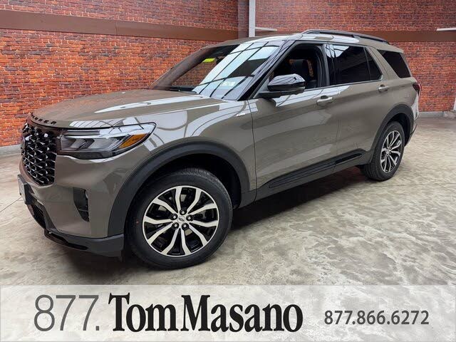 2026 Ford Explorer ST-Line AWD
