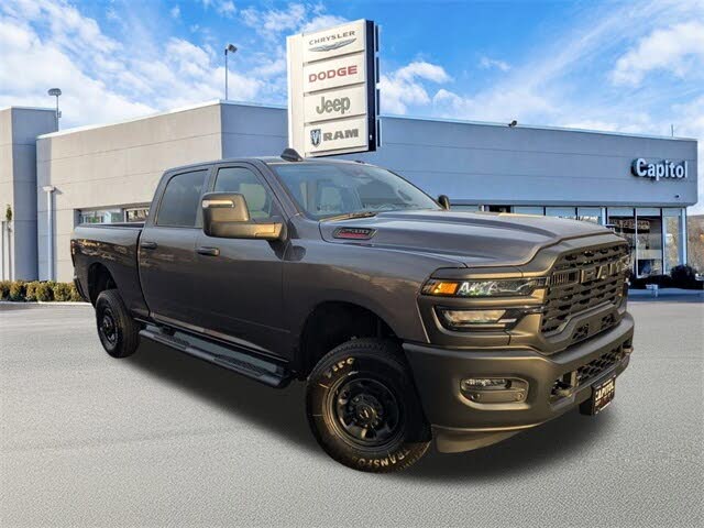 2026 RAM 2500 Tradesman Crew Cab 4WD