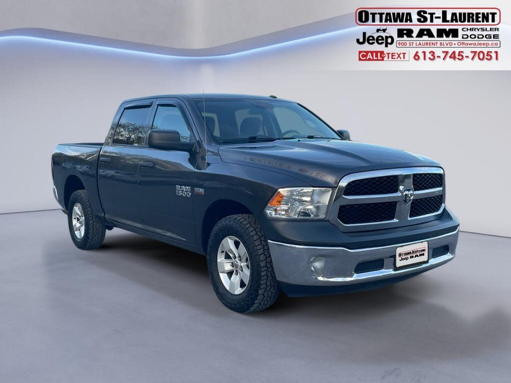 2017 RAM 1500 Express Crew Cab 4WD
