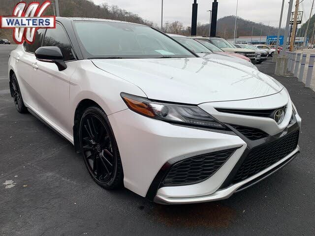 2021 Toyota Camry XSE FWD