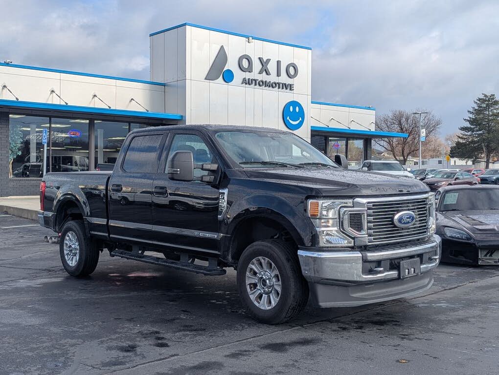 2022 Ford F-250 Super Duty XLT Crew Cab 4WD