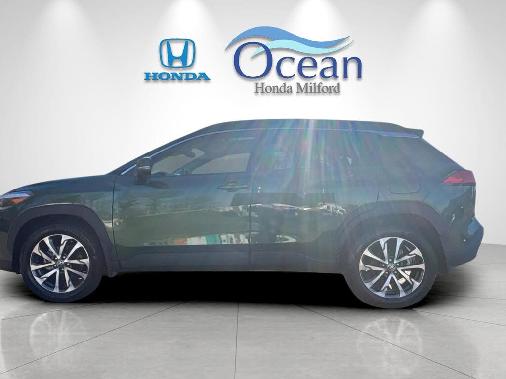 2023 Toyota Corolla Cross XLE AWD