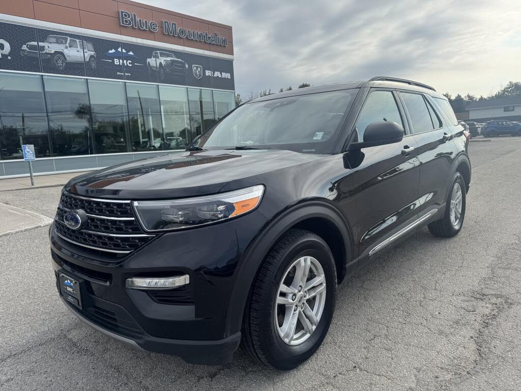 Ford Explorer XLT AWD 2024