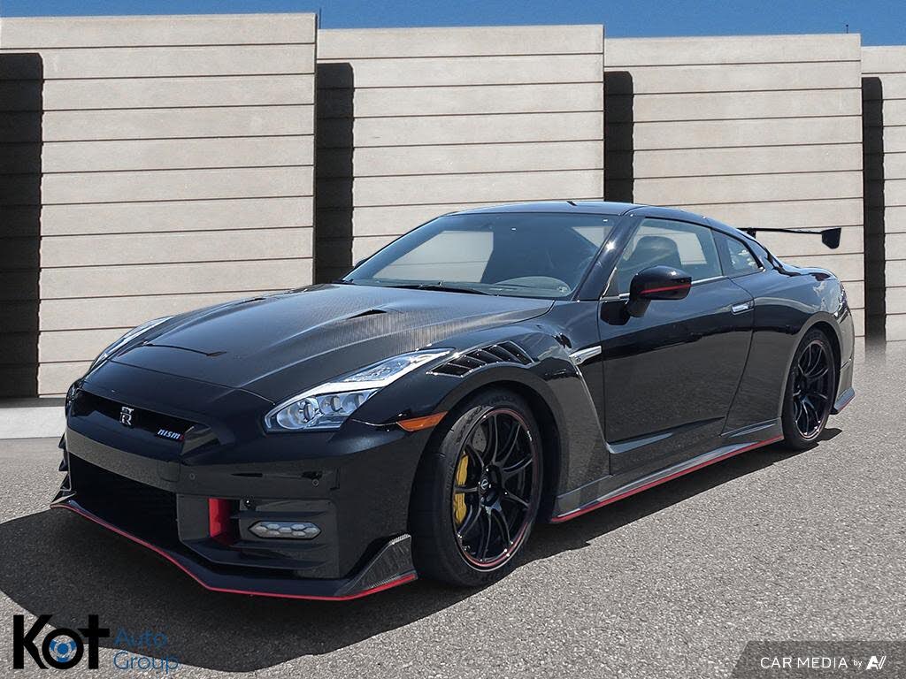 2024 Nissan GT-R NISMO AWD
