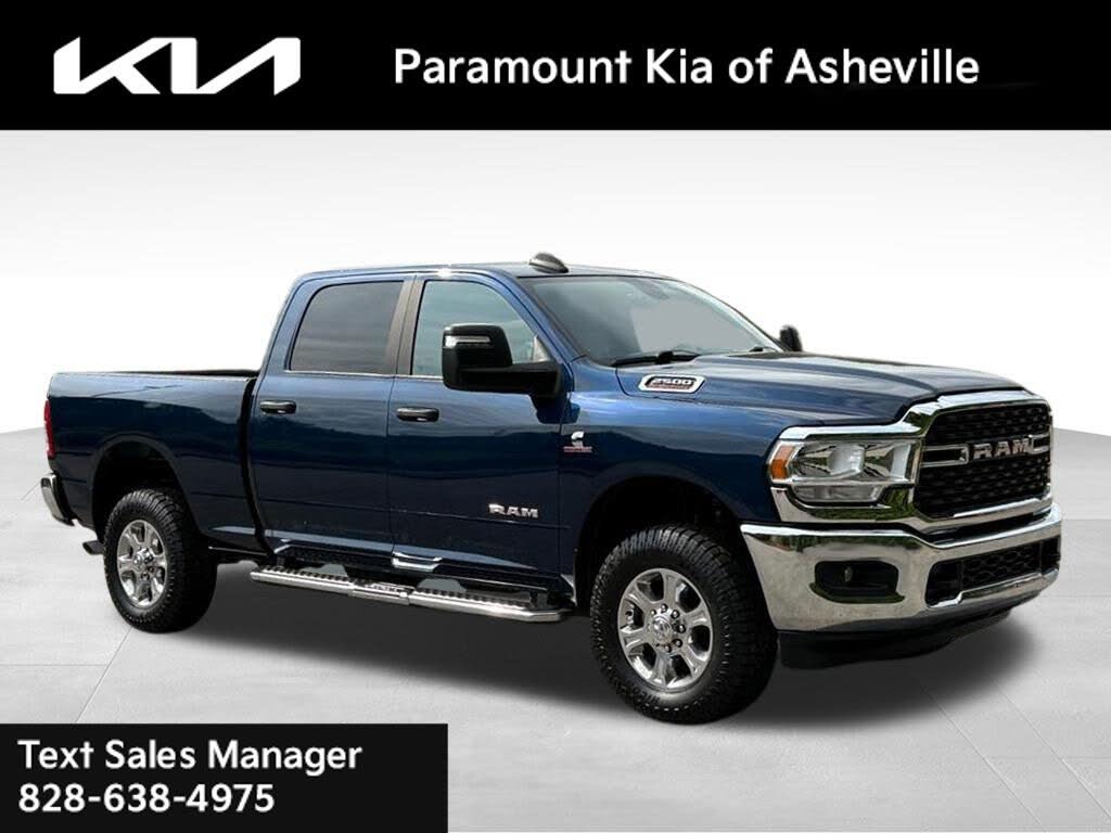 2024 RAM 2500 Big Horn Crew Cab 4WD
