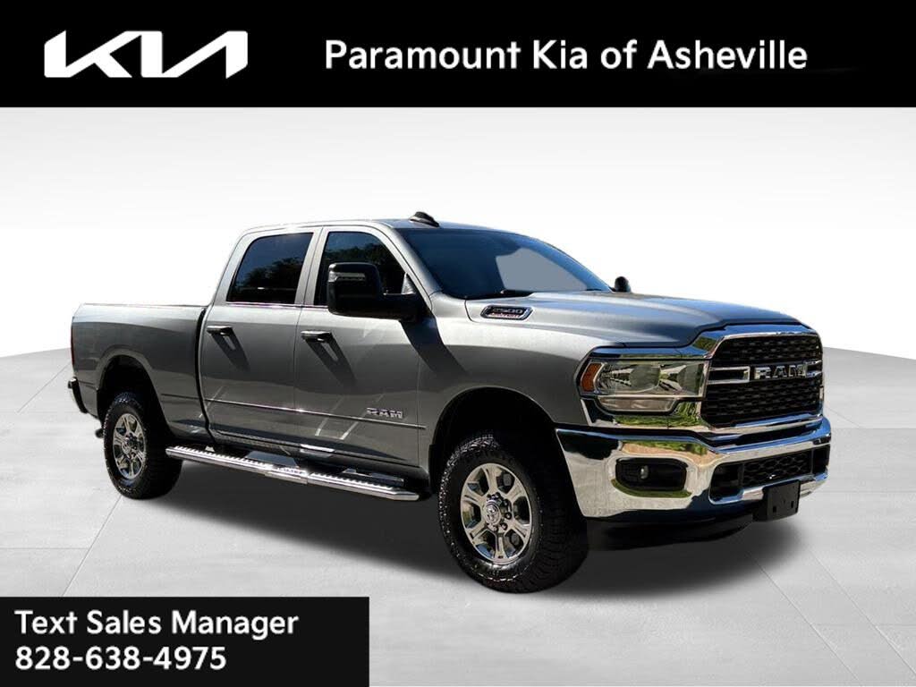 2024 RAM 2500 Big Horn Crew Cab 4WD