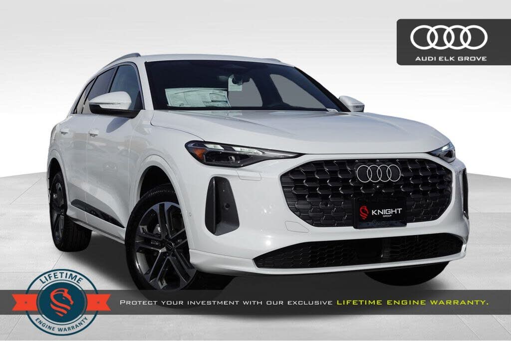 2025 Audi Q5 quattro Premium 40 TFSI