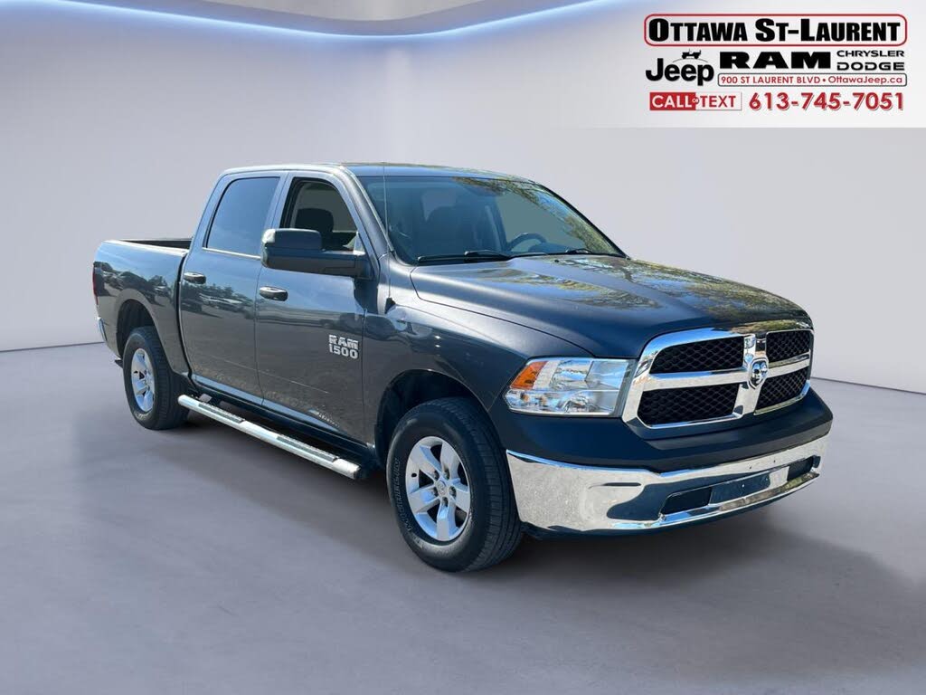 RAM 1500 SXT Crew Cab 4WD 2017