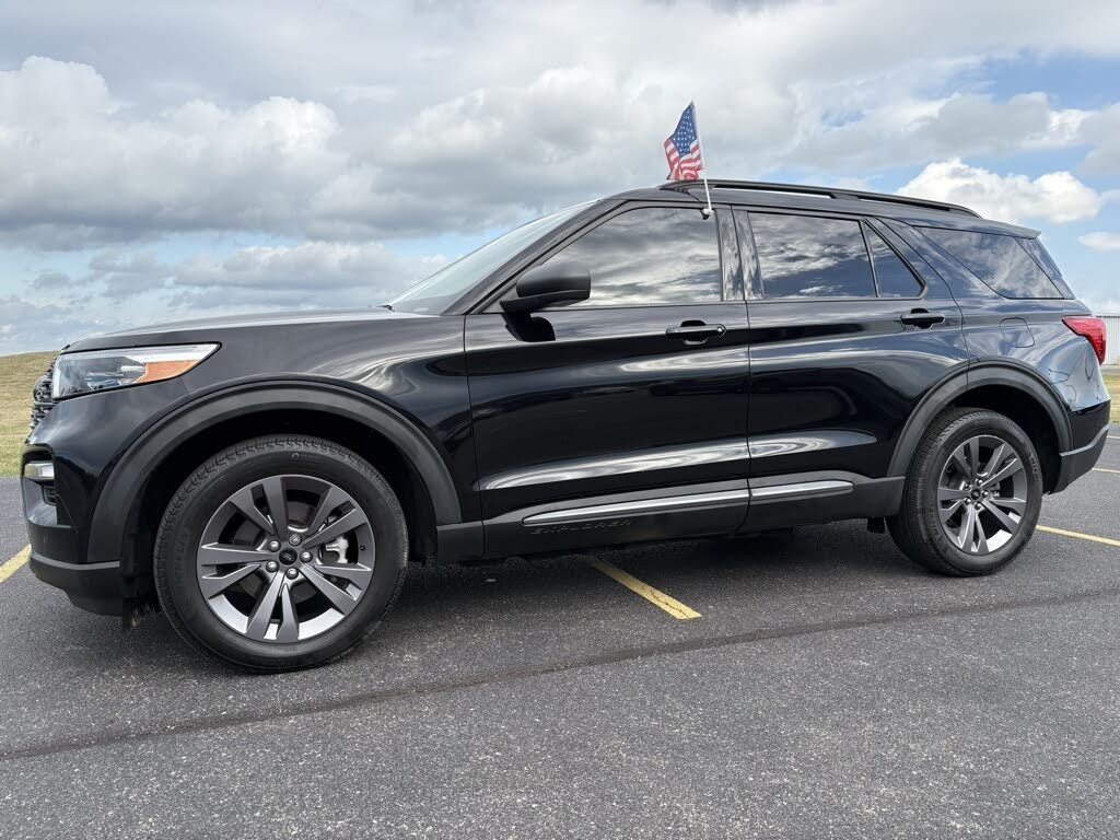 2021 Ford Explorer XLT AWD