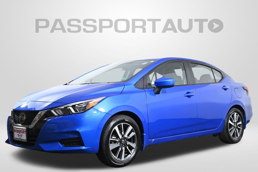 2022 Nissan Versa SV FWD