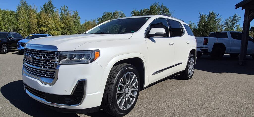 GMC Acadia Denali AWD 2023