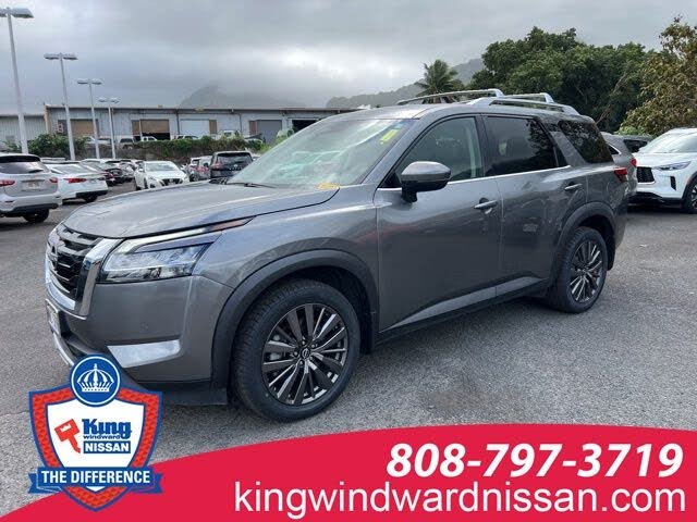 2023 Nissan Pathfinder SL FWD