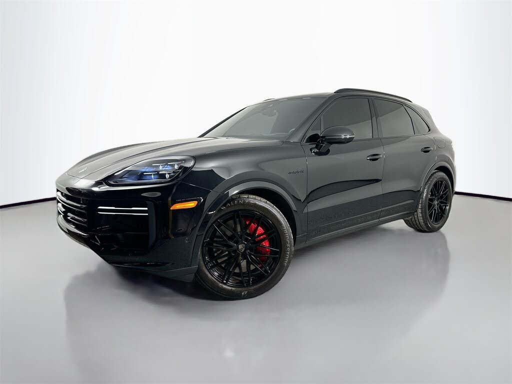 2025 Porsche Cayenne Turbo GT AWD