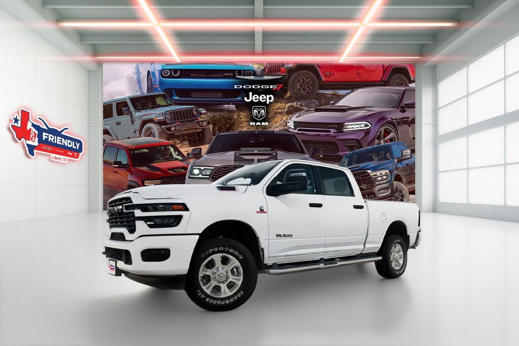 2025 RAM 2500 Big Horn Crew Cab 4WD