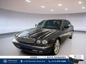 Jaguar XJ-Series XJ8 RWD