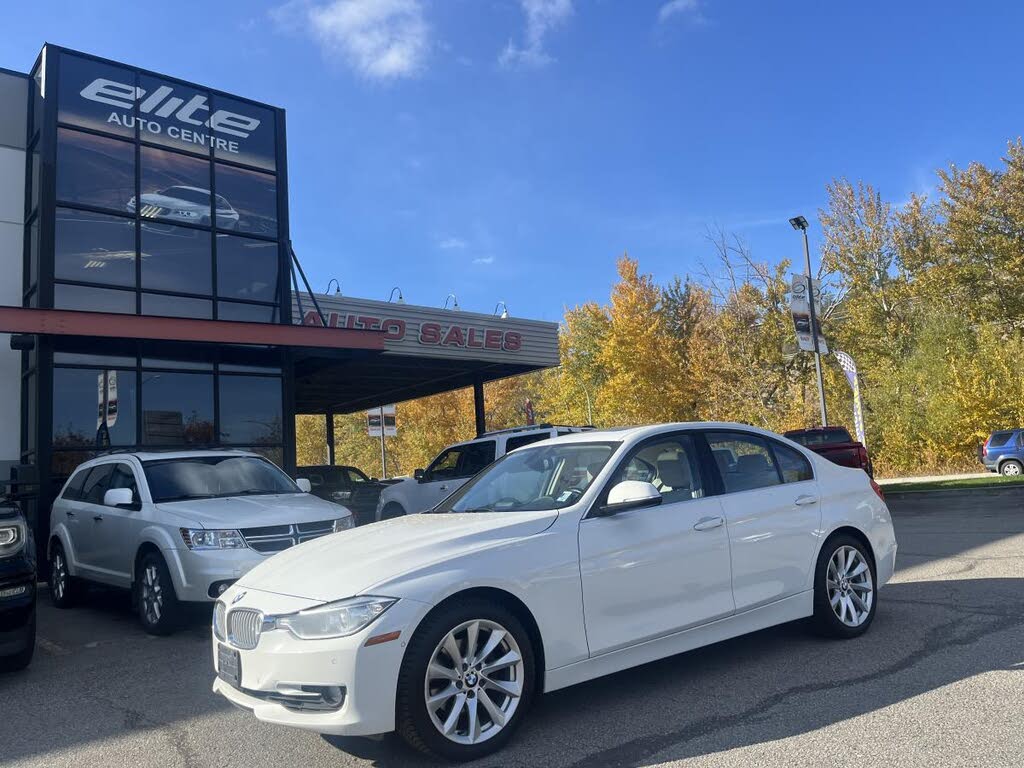 BMW 3 Series 328i xDrive Sedan AWD 2014