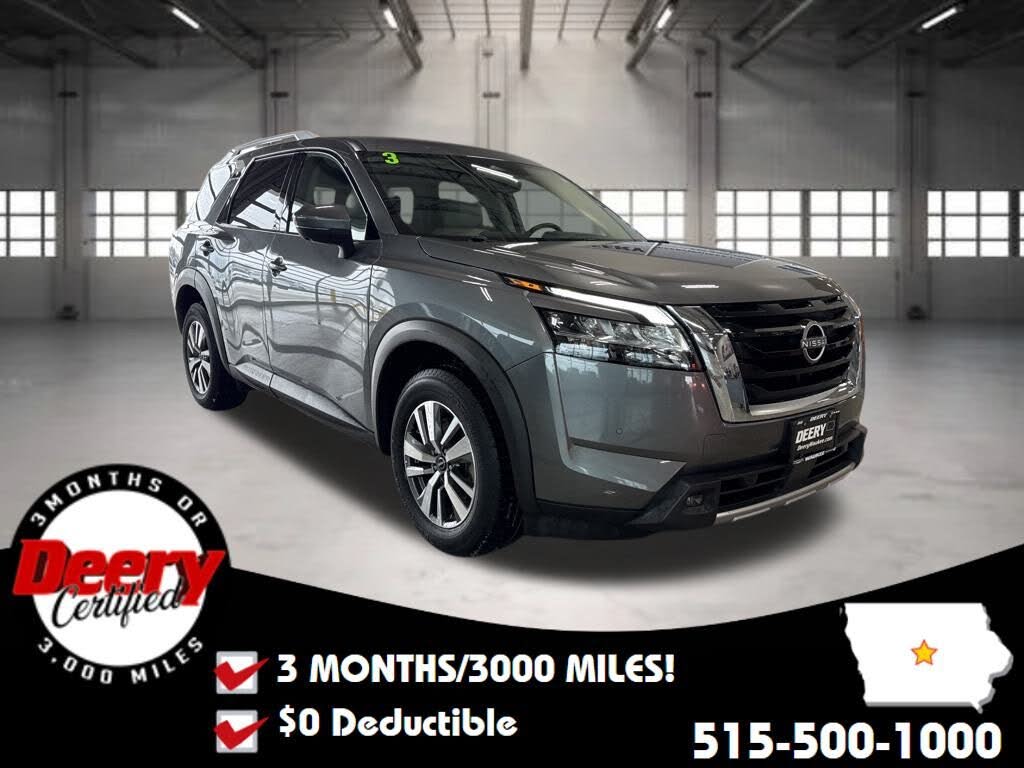 2023 Nissan Pathfinder SL 4WD