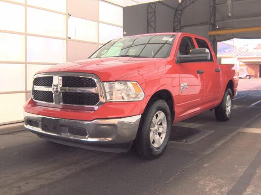 2023 RAM 1500 Classic SLT Crew Cab 4WD