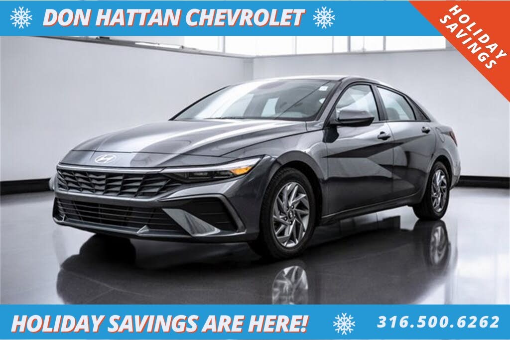 2024 Hyundai Elantra SEL FWD