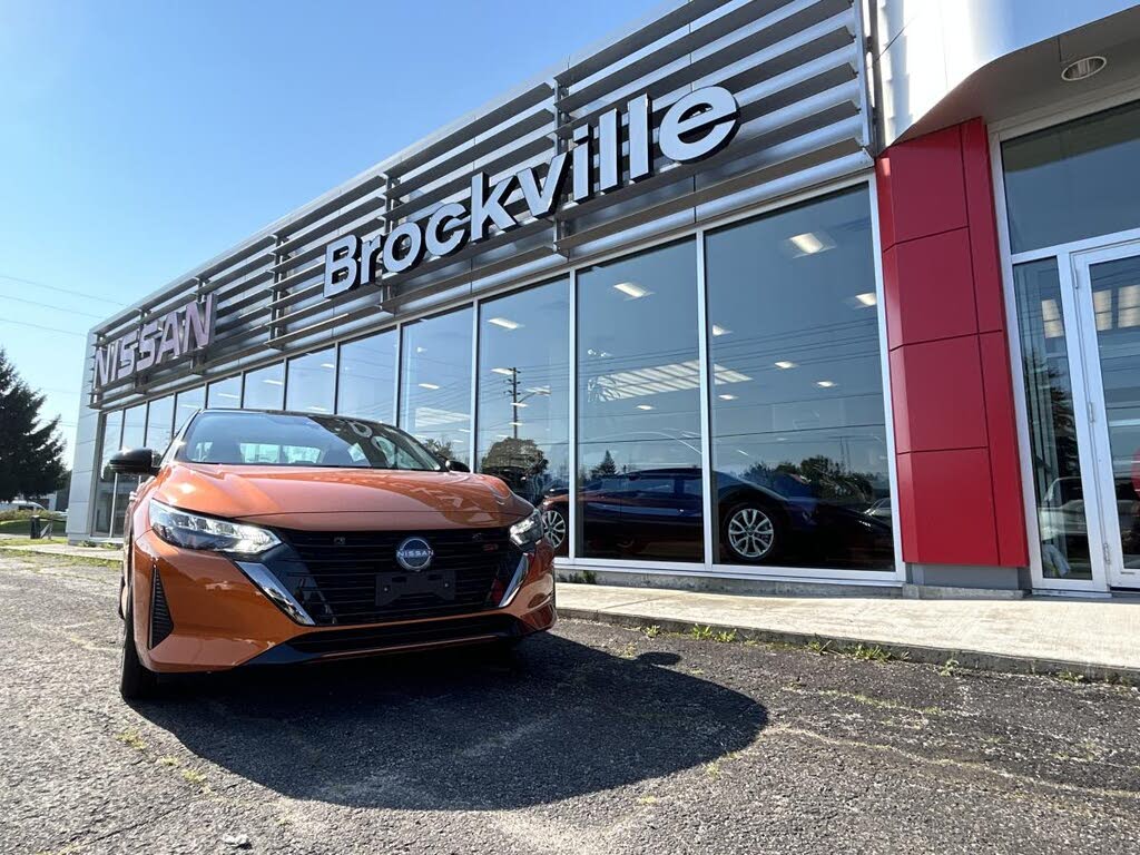 2024 Nissan Sentra SR FWD