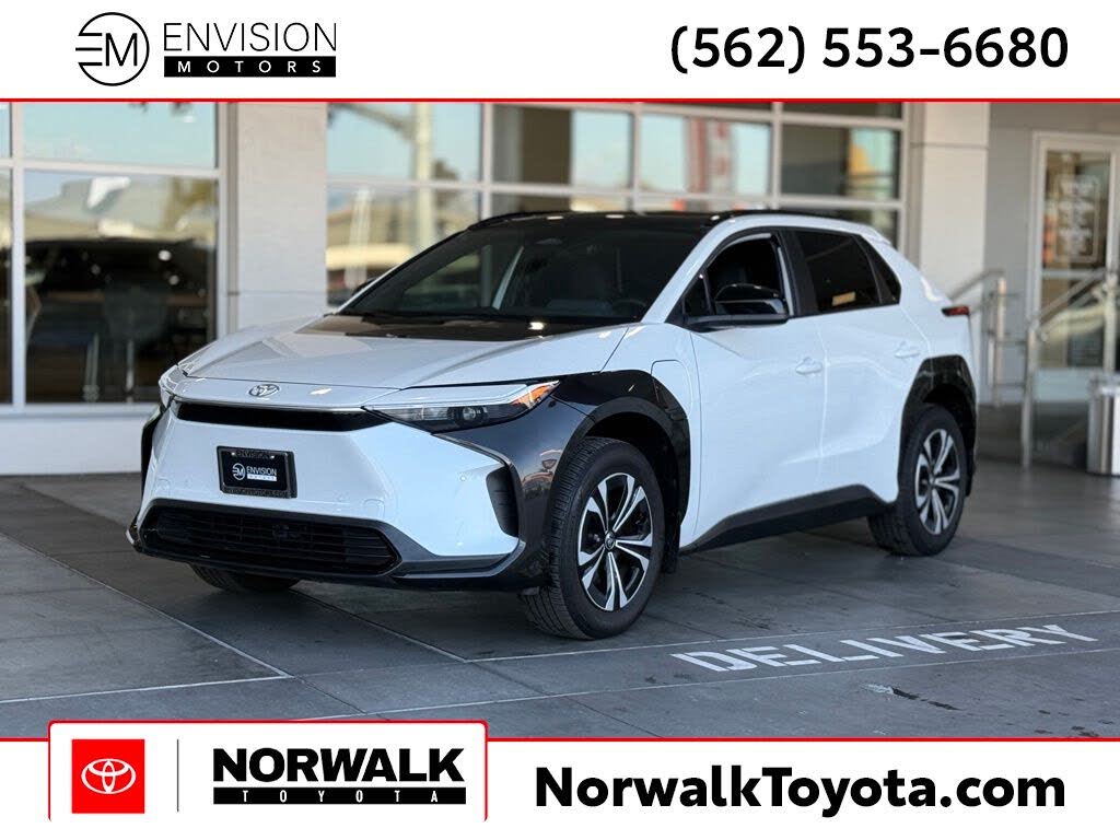 2024 Toyota bZ4X XLE FWD
