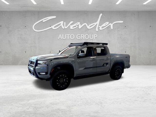 2025 Nissan Frontier PRO-4X Crew Cab 4WD