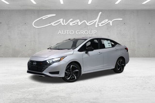 2025 Nissan Versa SR FWD