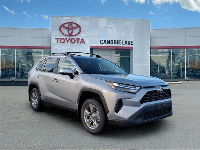 2025 Toyota RAV4 Hybrid XLE AWD