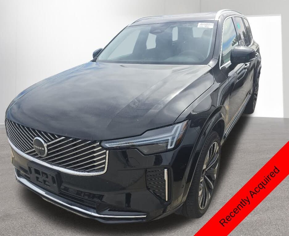 2025 Volvo XC90 B6 Plus Bright Theme 7-Passenger AWD