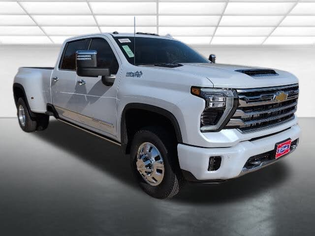 2026 Chevrolet Silverado 3500HD High Country Crew Cab 4WD