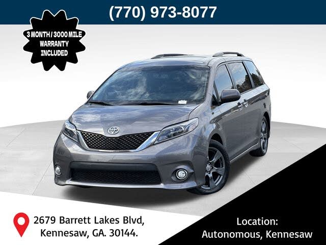 2017 Toyota Sienna SE 8-Passenger FWD