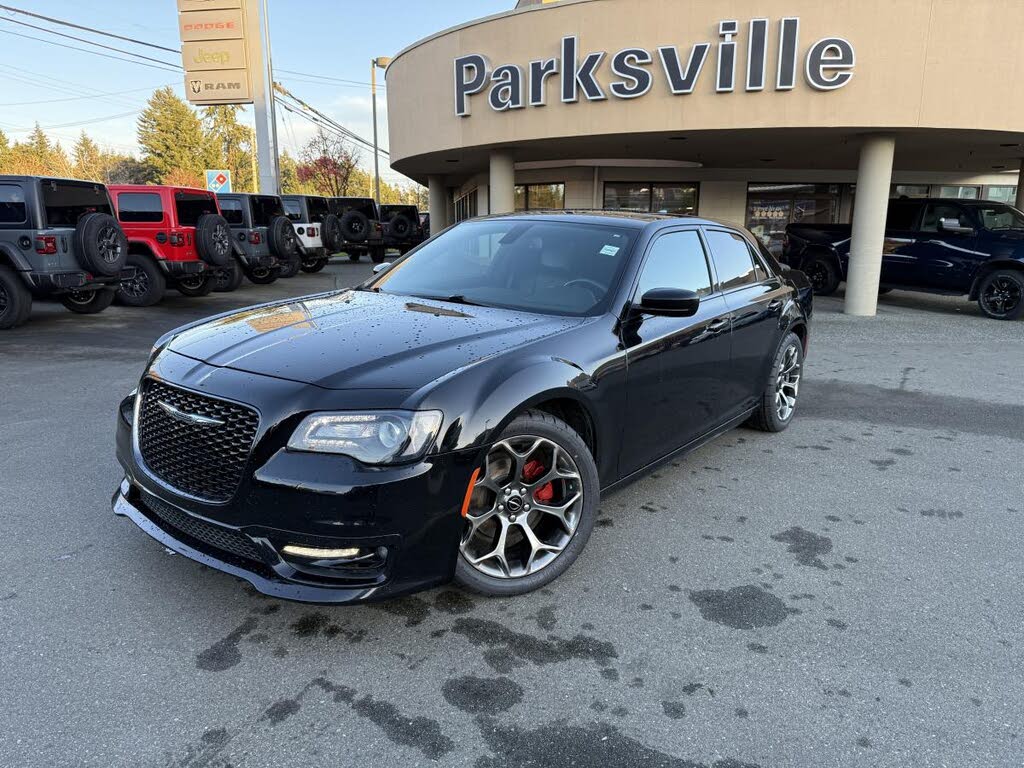 2018 Chrysler 300 S RWD