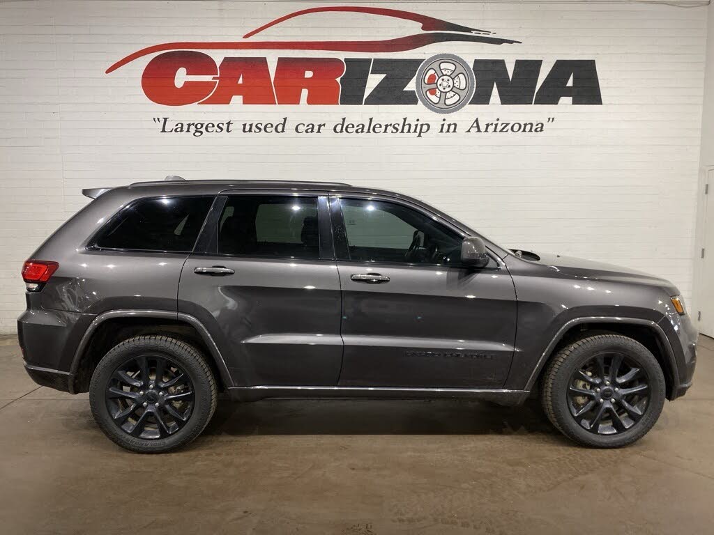 2020 Jeep Grand Cherokee Altitude RWD