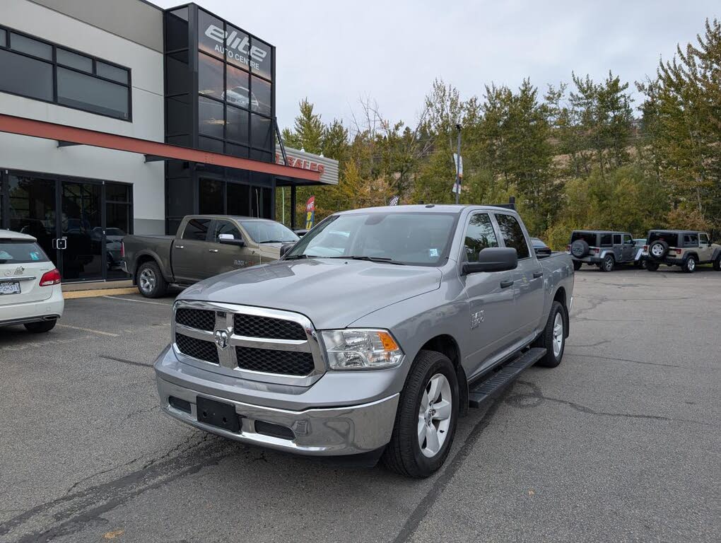 2023 RAM 1500 Classic SLT Crew Cab 4WD