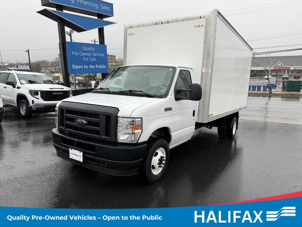 2024 Ford E-Series Chassis E-450 SD Cutaway 176 DRW RWD