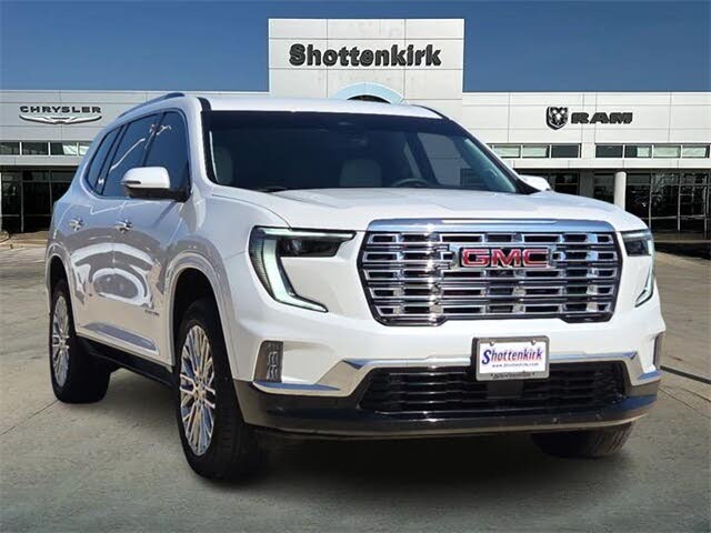 2024 GMC Acadia Denali FWD