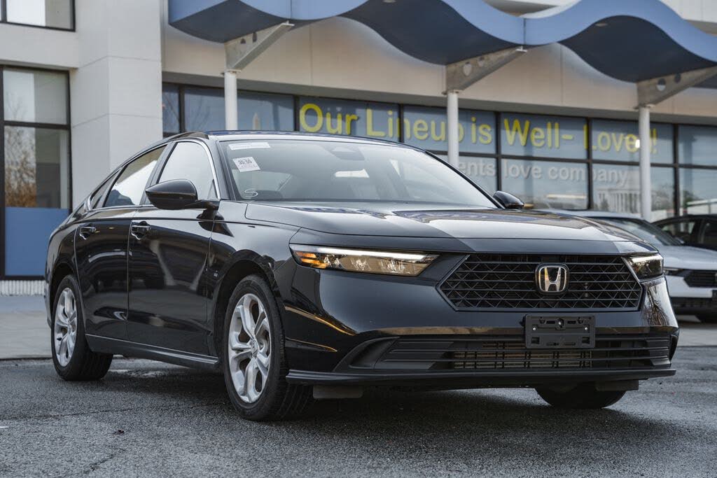 2024 Honda Accord LX FWD