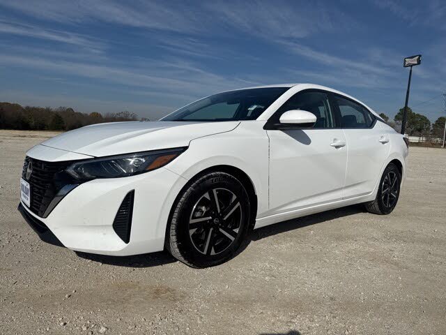 2024 Nissan Sentra SV FWD