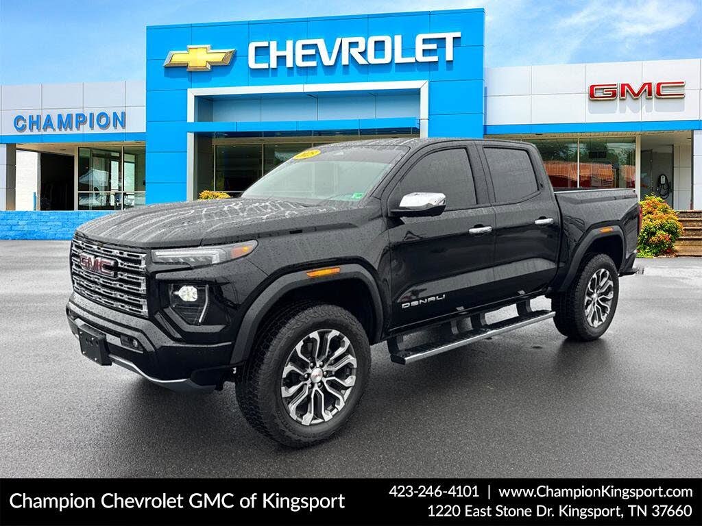2025 GMC Canyon Denali Crew Cab 4WD