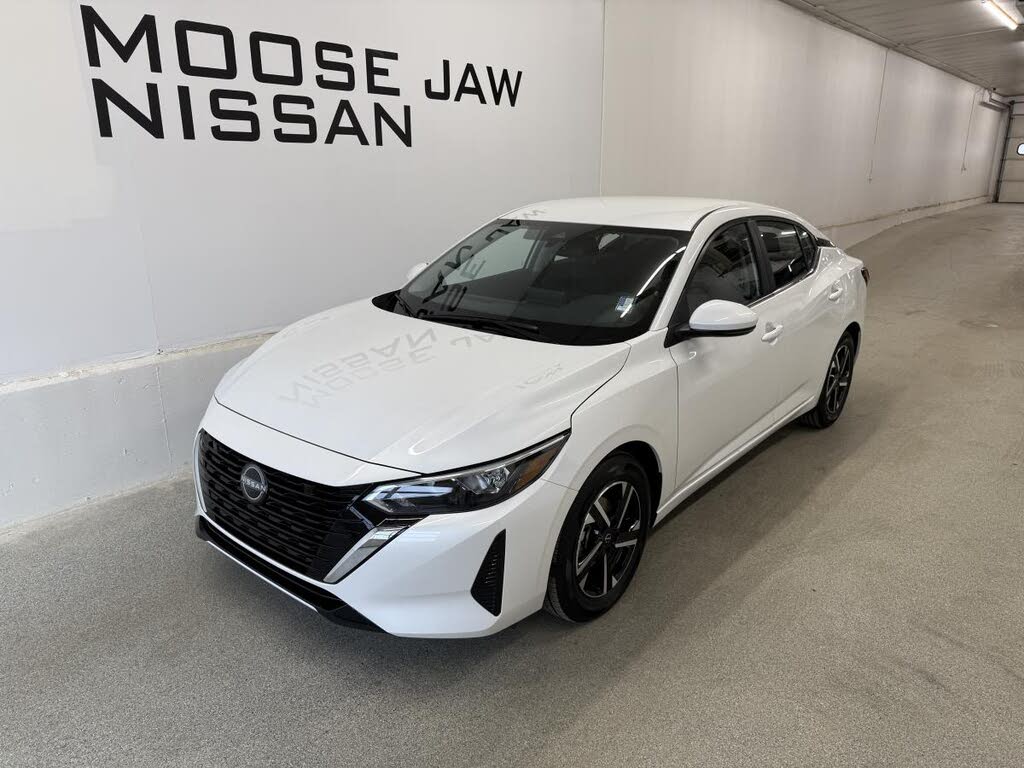 2025 Nissan Sentra SV FWD