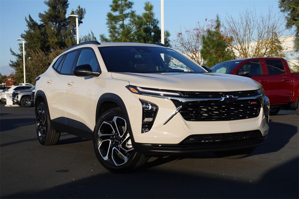 2026 Chevrolet Trax RS with 2RS FWD