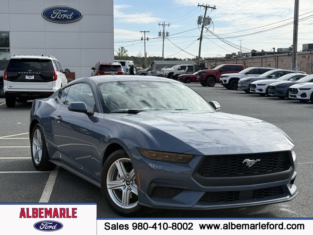 2026 Ford Mustang EcoBoost Fastback RWD