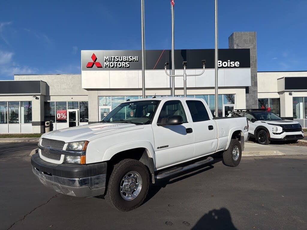 2004 Chevrolet Silverado 2500HD LT Crew Cab 4WD